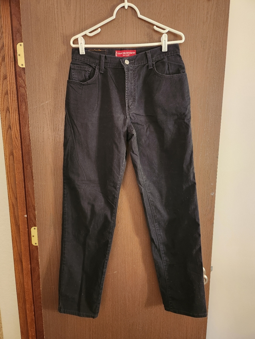 Levi's Straight Black Jeans